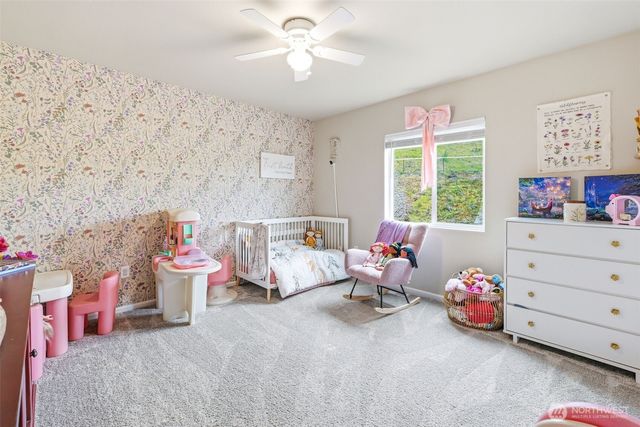 1227 Baker Heights Loop, Bremerton, WA 98312
