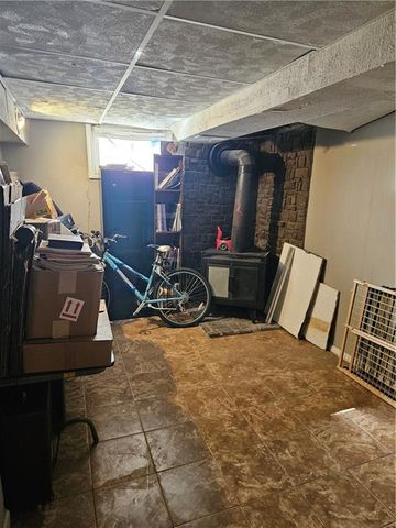 8212 NE 51st Street, Kansas City, MO 64119