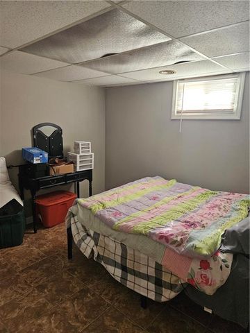 8212 NE 51st Street, Kansas City, MO 64119