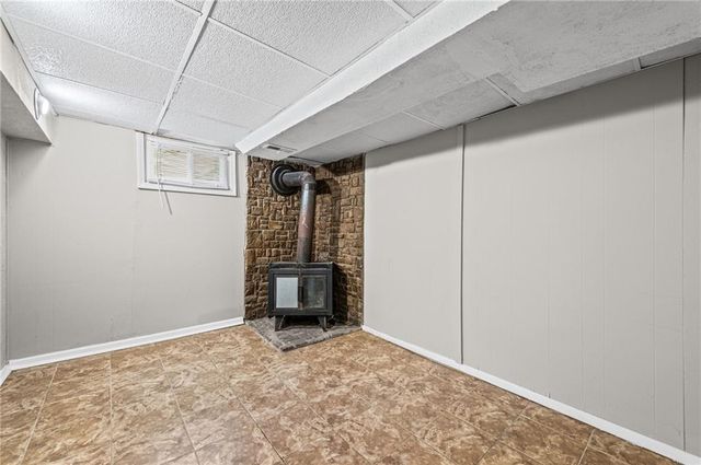 8212 NE 51st Street, Kansas City, MO 64119