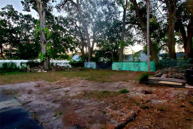 2208 VALENCIA ROAD, Orlando, FL 32803