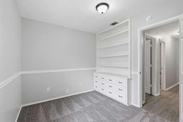 6640 Inwood Drive, Watauga, TX 76148
