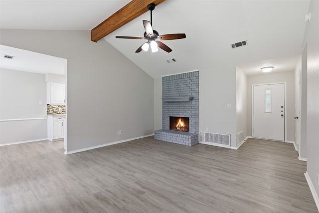 6640 Inwood Drive, Watauga, TX 76148