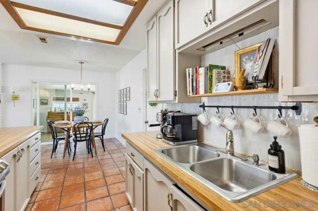 9517 Bray Avenue, Spring Valley, CA 91977