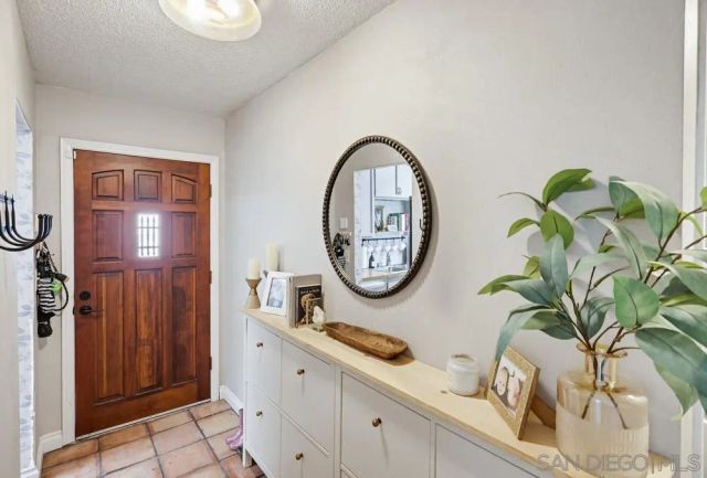 9517 Bray Avenue, Spring Valley, CA 91977