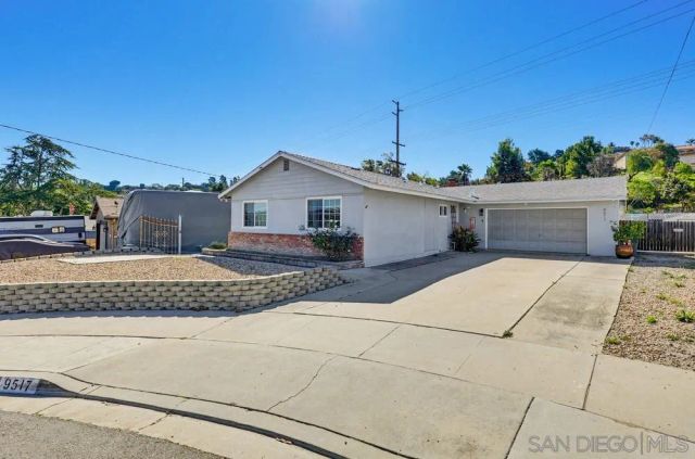 9517 Bray Avenue, Spring Valley, CA 91977