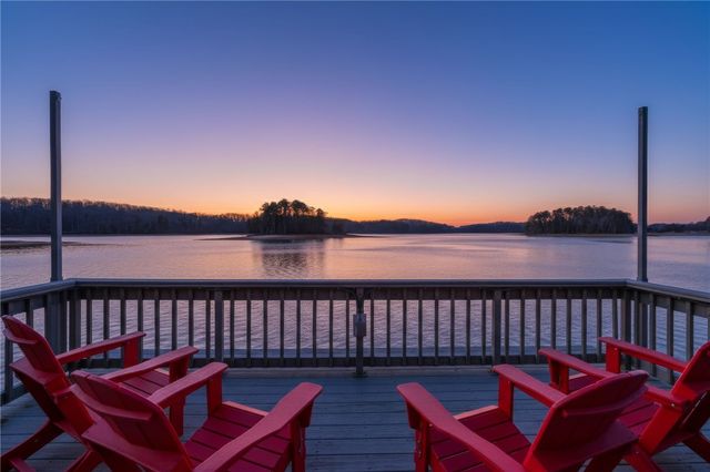 505 Northview Court, Fair Play, SC 29643