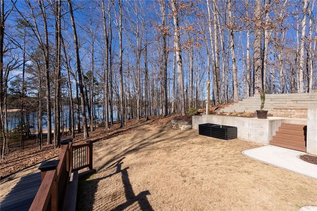 505 Northview Court, Fair Play, SC 29643