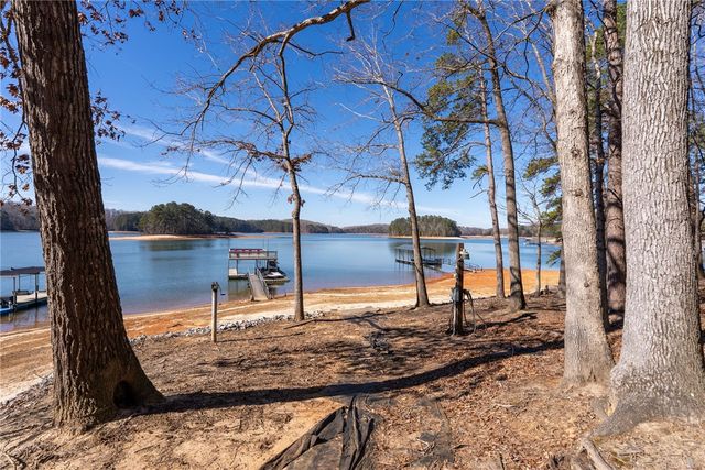 505 Northview Court, Fair Play, SC 29643