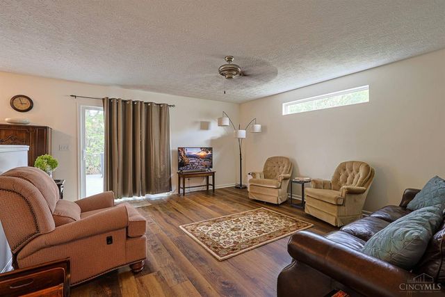 962 Evergreen Park Lane, Lebanon, OH 45036
