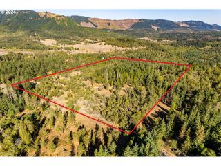 0 IMPOSSIBLE Ln, Roseburg, OR 97471