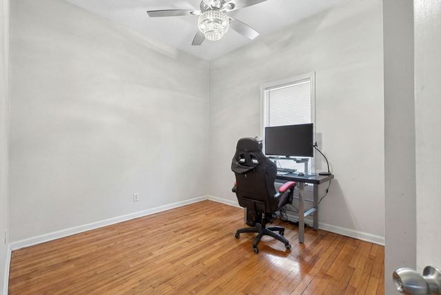 27 Larchmont St, Boston, MA 02124