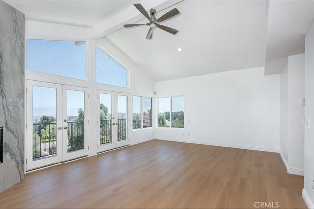 16973 Strawberry, Encino, CA 91436