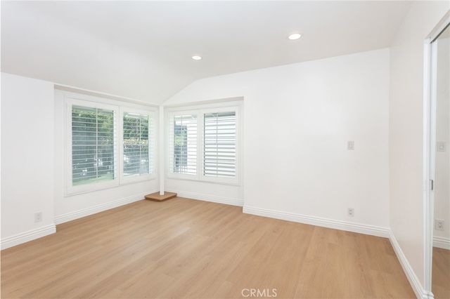 16973 Strawberry, Encino, CA 91436