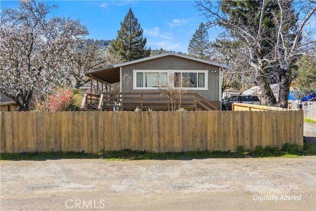 1518 Monroe, Ukiah, CA 95482