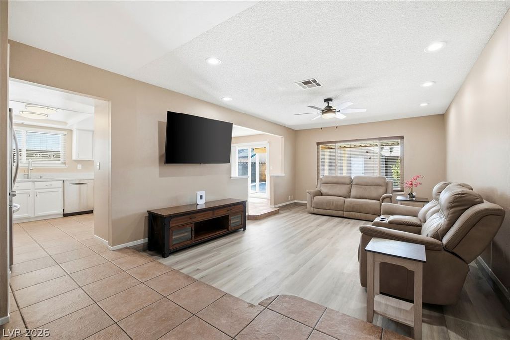 1865 Continental Avenue, Las Vegas, NV 89156 — photo 4