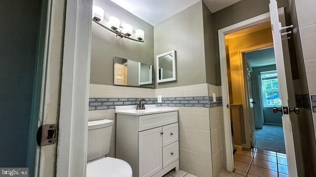 6007 WESTBOURNE PL, Centreville, VA 20120