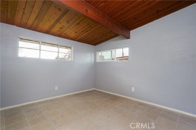 1008 Oberlin Court, Bakersfield, CA 93305