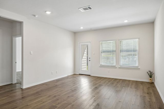 824 Hay Loft Lane, Josephine, TX 75189