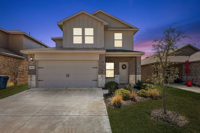 824 Hay Loft Lane, Josephine, TX 75189