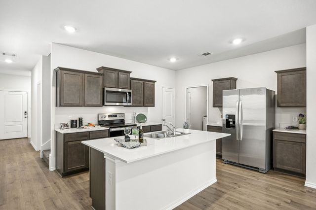 824 Hay Loft Lane, Josephine, TX 75189