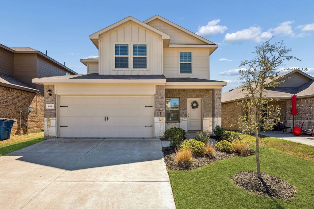 824 Hay Loft Lane, Josephine, TX 75189