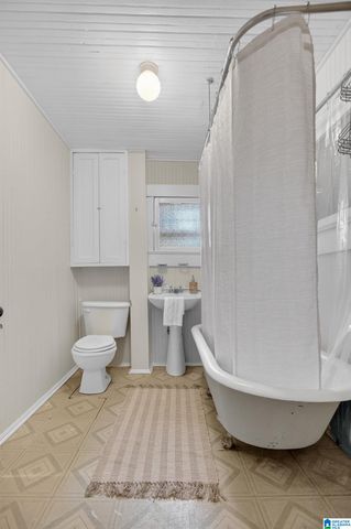 208 MCKIBBON STREET, Oxford, AL 36203