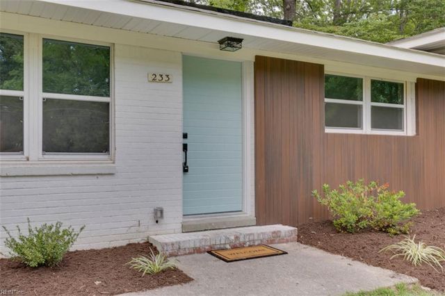 233 Christopher Wren RD, Williamsburg, VA 23185