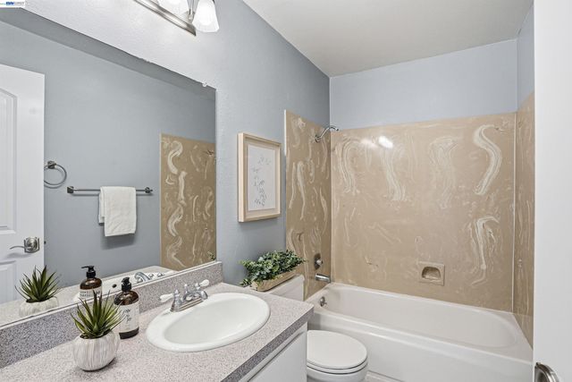 1235 Marina Cir, Discovery Bay, CA 94505