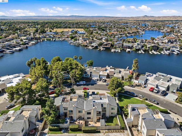 1235 Marina Cir, Discovery Bay, CA 94505