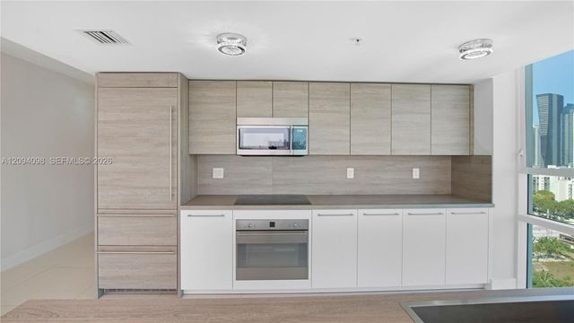 400 Sunny Isles Boulevard 1722, Sunny Isles Beach, FL 33160