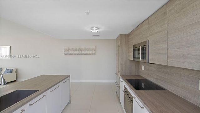 400 Sunny Isles Boulevard 1722, Sunny Isles Beach, FL 33160