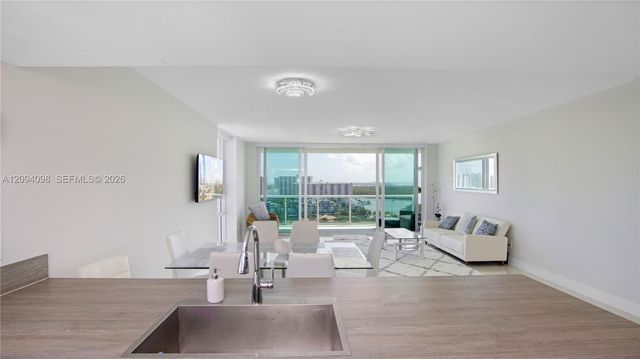 400 Sunny Isles Boulevard 1722, Sunny Isles Beach, FL 33160