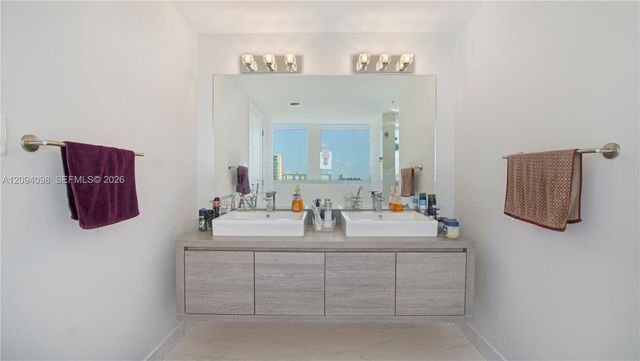 400 Sunny Isles Boulevard 1722, Sunny Isles Beach, FL 33160