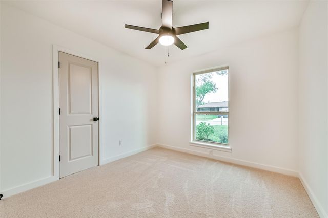 906 River Creek Drive, La Porte, TX 77571