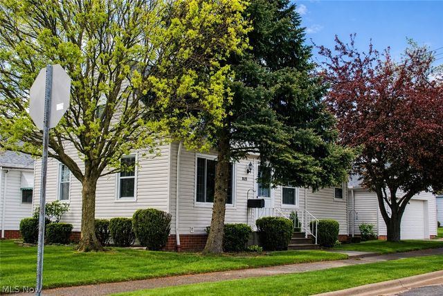 3435 Center Drive, Parma, OH 44134