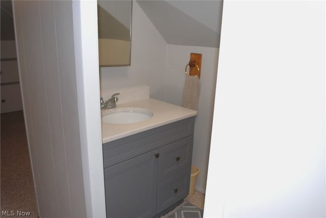 3435 Center Drive, Parma, OH 44134