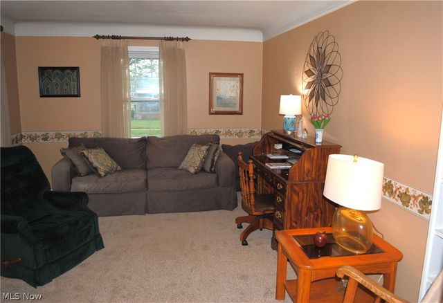 3435 Center Drive, Parma, OH 44134