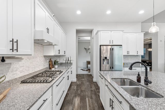 9310 W YELLOW BIRD Lane, Peoria, AZ 85383