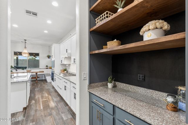 9310 W YELLOW BIRD Lane, Peoria, AZ 85383