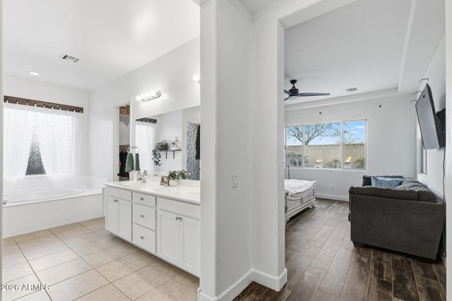 9310 W YELLOW BIRD Lane, Peoria, AZ 85383
