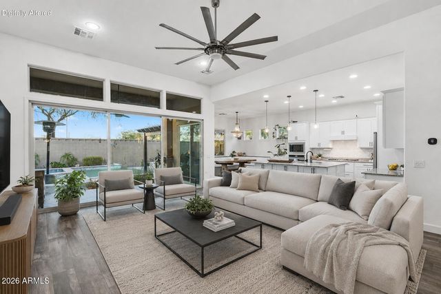 9310 W YELLOW BIRD Lane, Peoria, AZ 85383