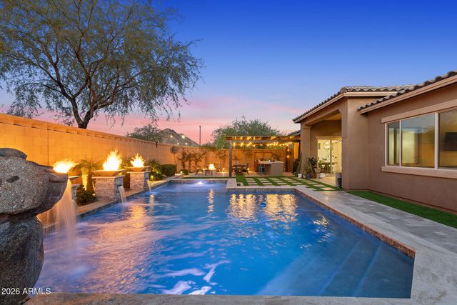 9310 W YELLOW BIRD Lane, Peoria, AZ 85383