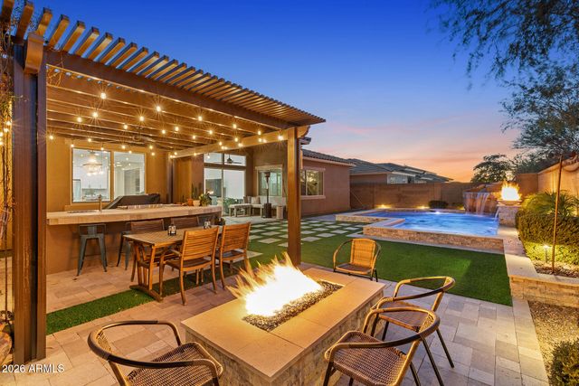 9310 W YELLOW BIRD Lane, Peoria, AZ 85383