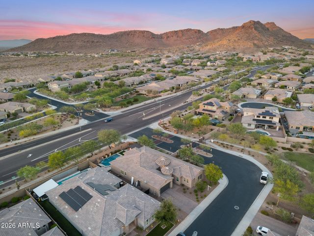 9310 W YELLOW BIRD Lane, Peoria, AZ 85383