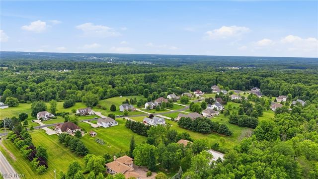 4901 Roscommon Drive, Brunswick, OH 44212