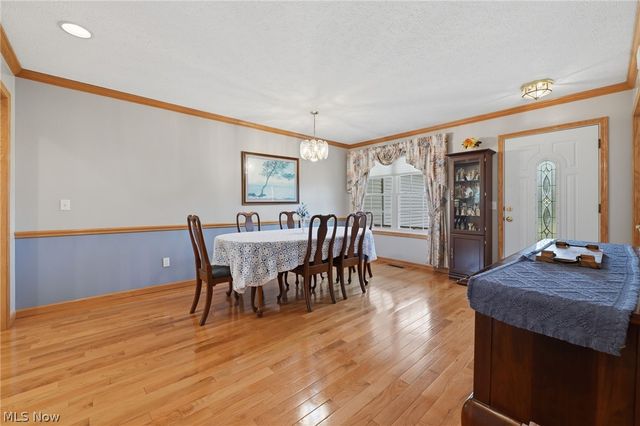 4901 Roscommon Drive, Brunswick, OH 44212