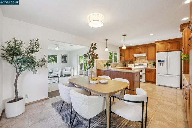 3706 Edmonton Way, Concord, CA 94520