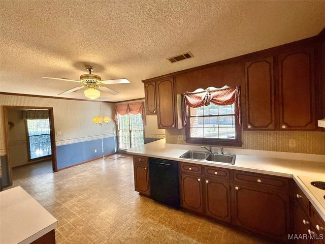 39 Wilkins Road, Selma, AL 36701