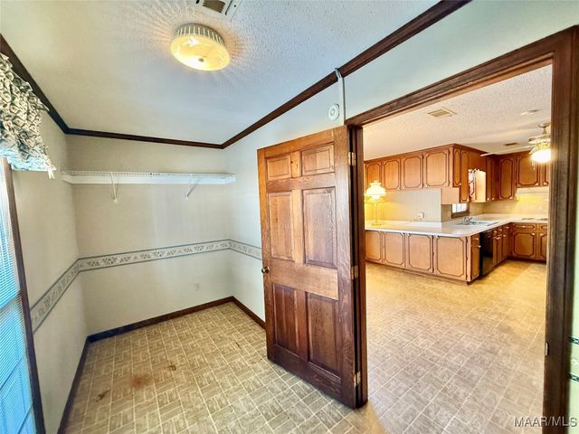 39 Wilkins Road, Selma, AL 36701